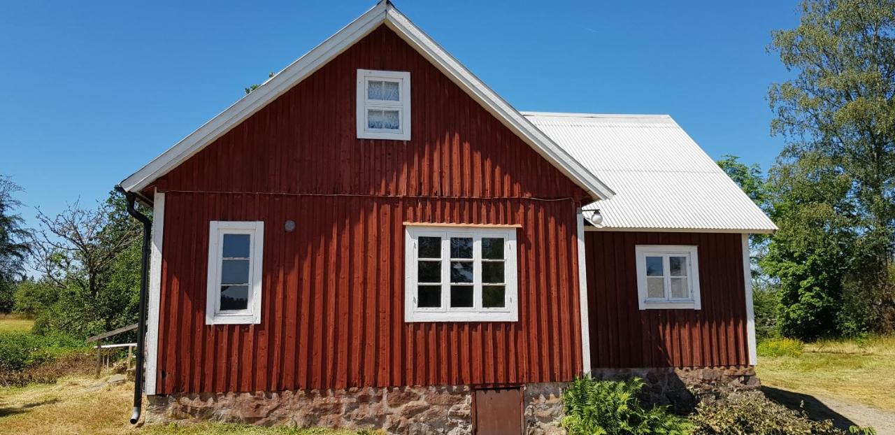 Stroenhult Farmhouse By The Lake Stronhult 외부 사진